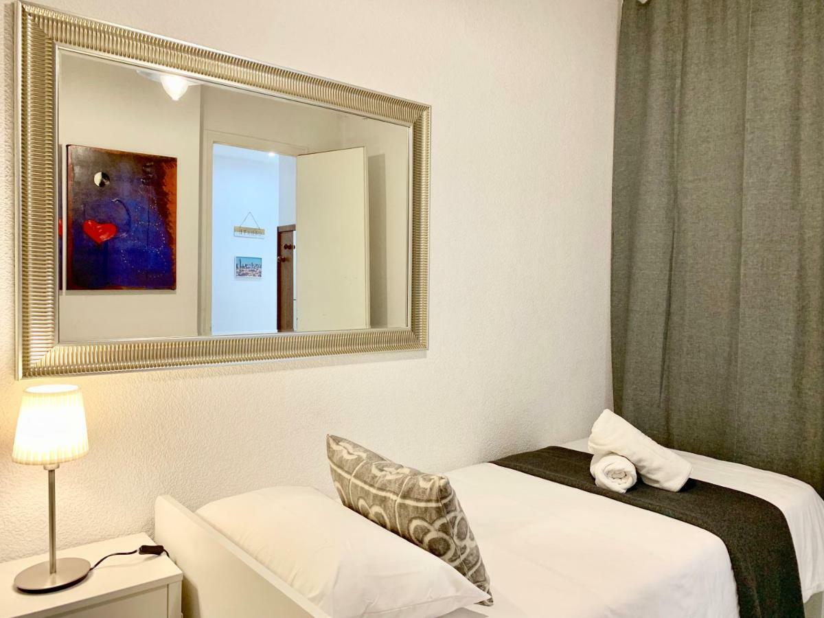 Apartamento Charm Miró Barcelona Exterior foto